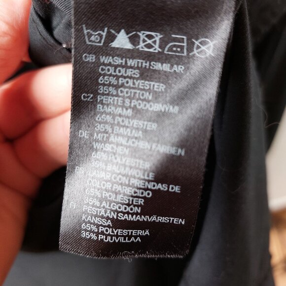 Two Mens Dress Shirts Black and Navy Blue - H&M Easy Iron - Size Large - Picture 7 of 7